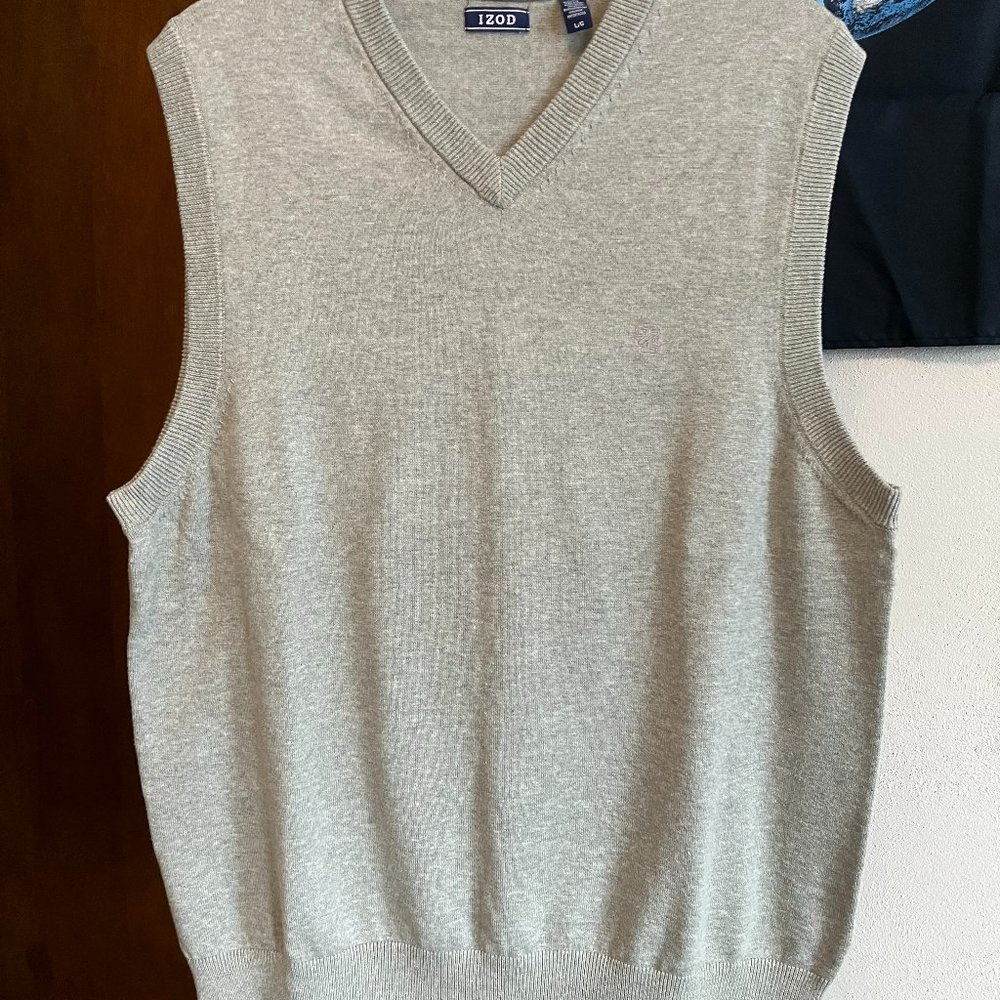 Men's IZOD Sweater Vest